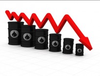 کاهش  قیمت جهانی نفت
