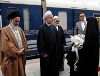 سفر روحانی با قطار برای ترویج فرهنگ استفاده از حمل ونقل عمومی