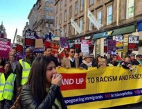 تظاهرات انگلیسی ها علیه نژاد پرستی