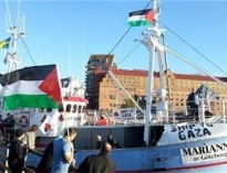 یورش نظامیان صهیونیست به اولین کشتی ناوگان آزادی غزه
