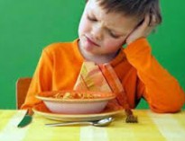 افسردگی و اضطراب والدین موجب بدغذایی کودکان می شود