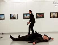 کشته شدن سفیر روسیه در ترکیه