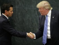 مکزیک "بدون هراس" با ترامپ مذاکره می‌کند