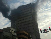 آتش سوزی گسترده در ساختمان پلاسكوی تهران