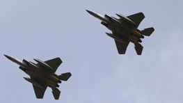 پرواز جنگنده های آمریکا بر فراز سوریه/ شرکت‌های هواپیمایی به حالت آماده باش درآمدند