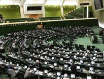 تذکر ۶۳ نماینده به رئیس‌جمهور درباره ضرورت برکناری سیف