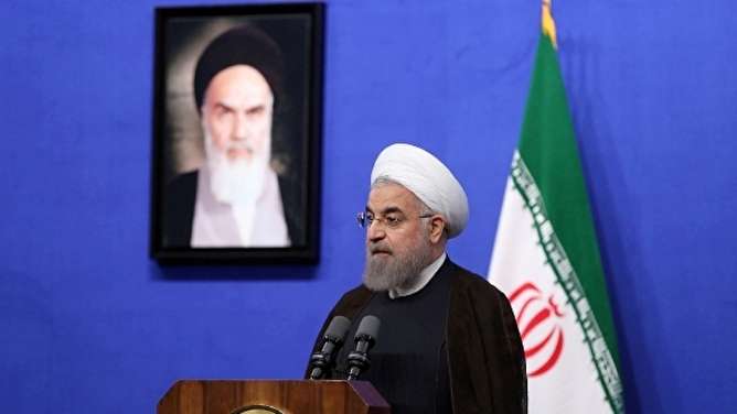 روحانی: ما خادم و نوکر مردم هستیم