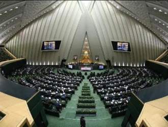 متن شکایت ۱۰ بندی نمایندگان از آخوندی/ خرید هواپیمای دسته دوم و معطلی مردم در برف تهران محورهای شکایت