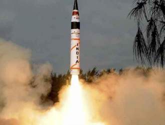 آزمایش موشک جدید با قابلیت حمل کلاهک هسته‌ای در هند