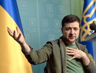 کیهان: اوکراین به این دلیل وارد جنگ شد که یک سلبریتی دلقک رئیس جمهور آن است!